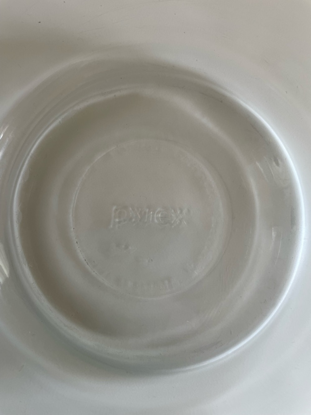 Glass Pyrex Bowl - Picture 8 of 10